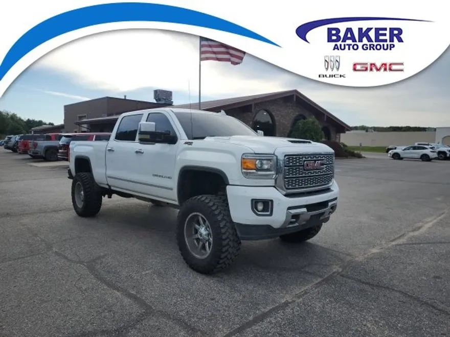 2018 Gmc Sierra 2500 HD Denali photo 1