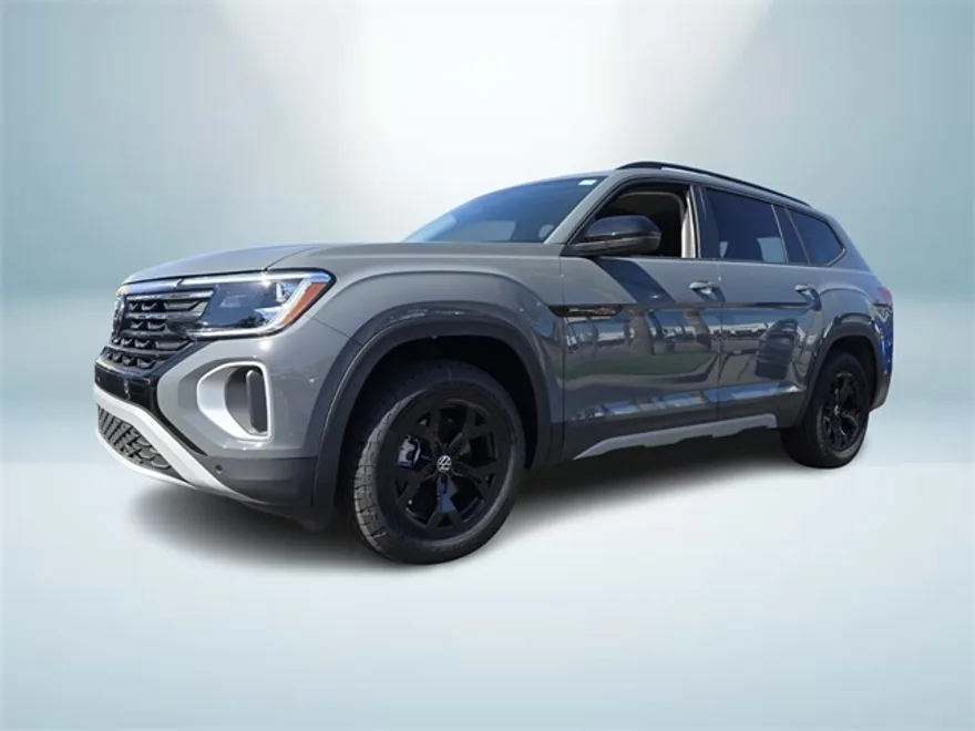 2025 Volkswagen Atlas SE Technology Peak Edition photo 1