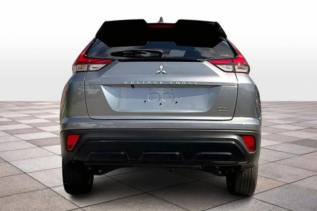 2025 Mitsubishi Eclipse Cross SEL photo 1