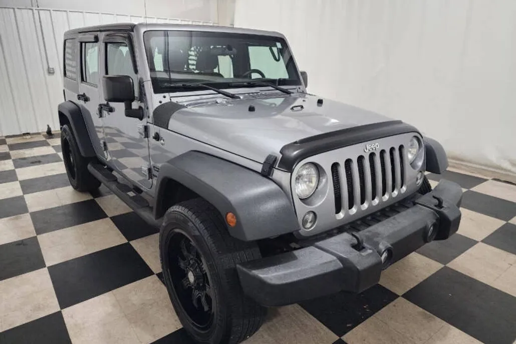 2015 Jeep Wrangler Unlimited Sport photo 1