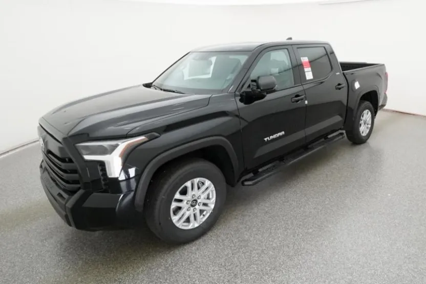 2026 Toyota Tundra SR5 CrewMax photo 1