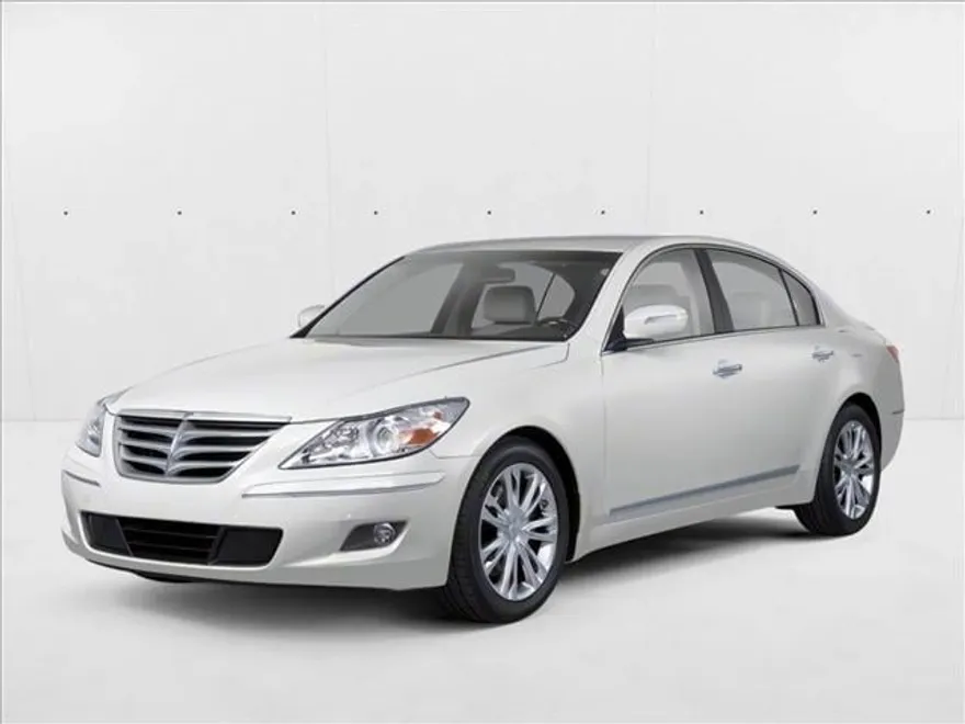 2012 Hyundai Genesis 5.0 R-Spec photo 1