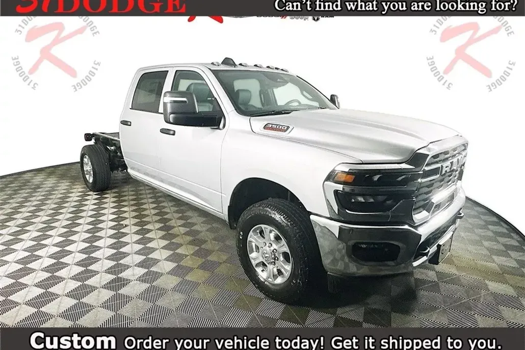 2025 Ram 3500 Tradesman photo 1