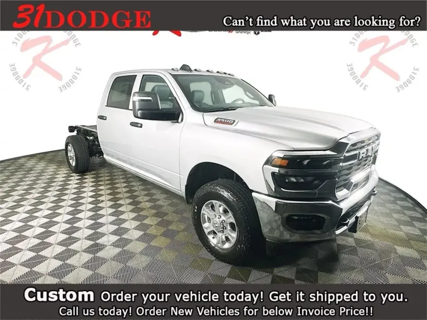 2025 Ram 3500 Tradesman photo 1