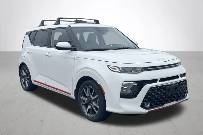 2022 Kia Soul GT-Line photo 1