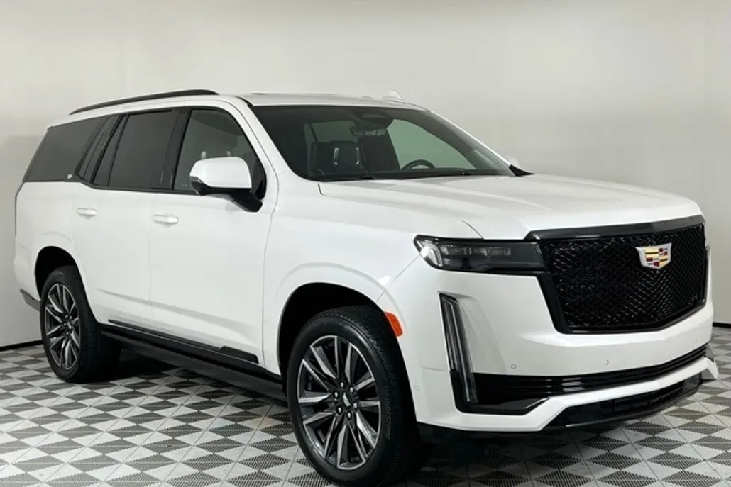 2024 Cadillac Escalade Sport Platinum photo 1