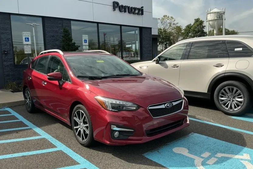 2018 Subaru Impreza Limited photo 1