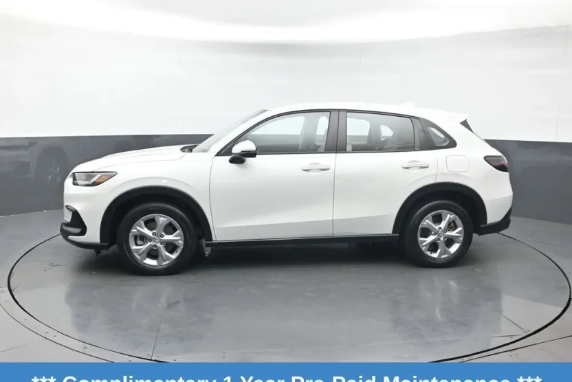 2023 Honda HR-V LX photo 1