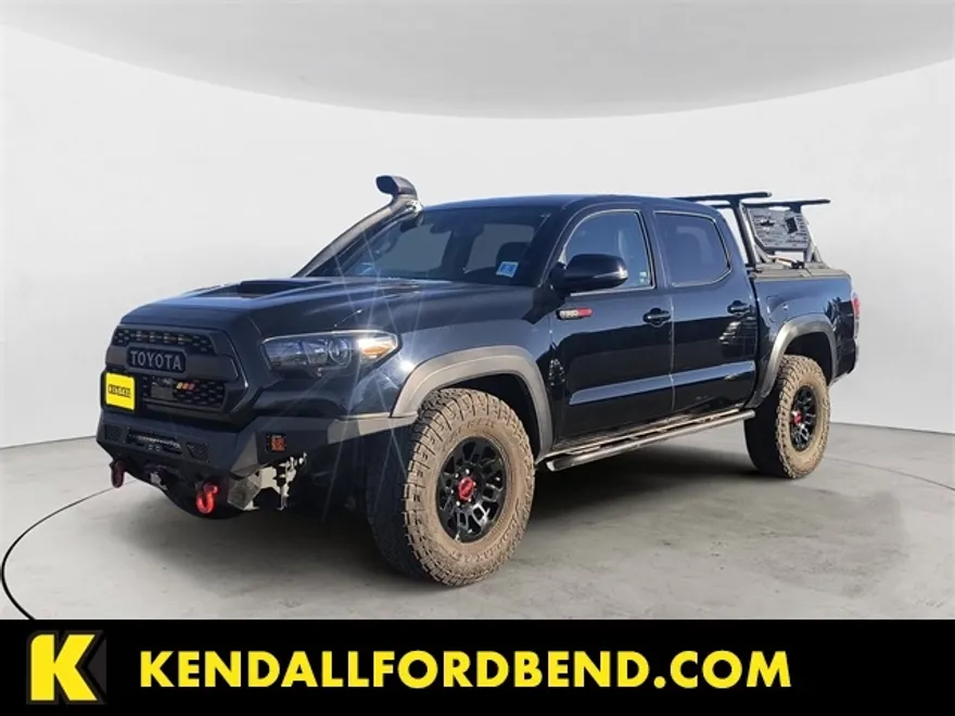 2019 Toyota Tacoma TRD Off-Road photo 1