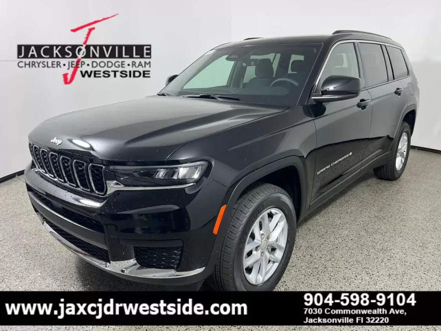2025 Jeep Grand Cherokee Laredo X photo 1