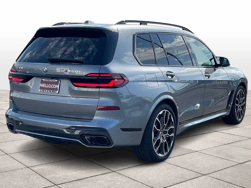 2026 Bmw X7 M60i photo 1