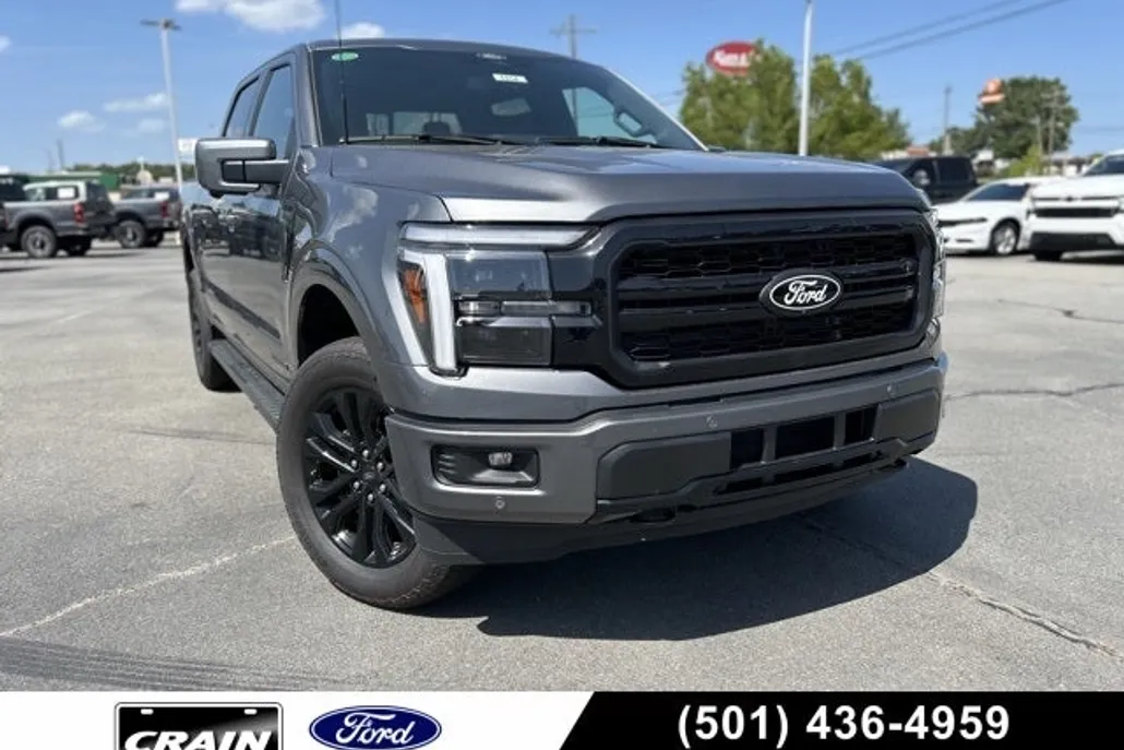 2025 Ford F-150 Lariat photo 1