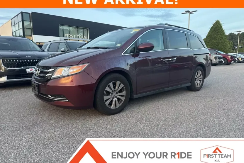 2016 Honda Odyssey EX-L photo 1
