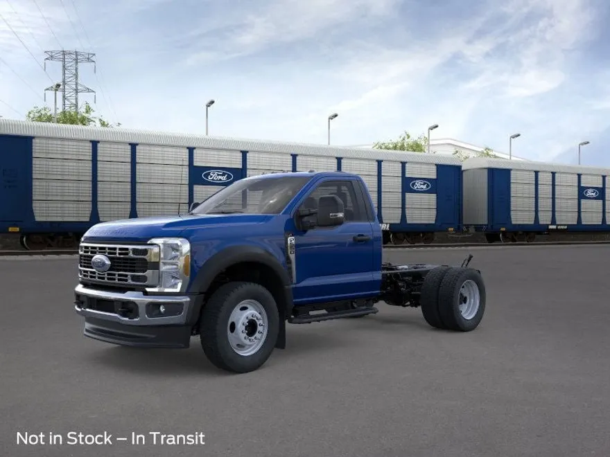 2026 Ford F-550 photo 1