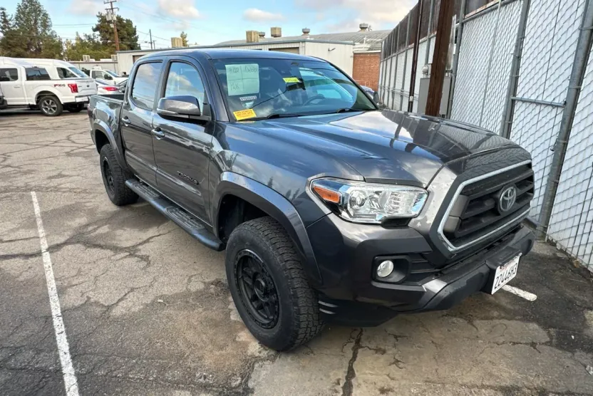 2021 Toyota Tacoma SR photo 1