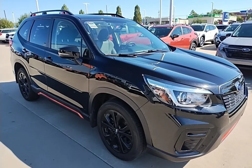 2019 Subaru Forester Sport photo 1