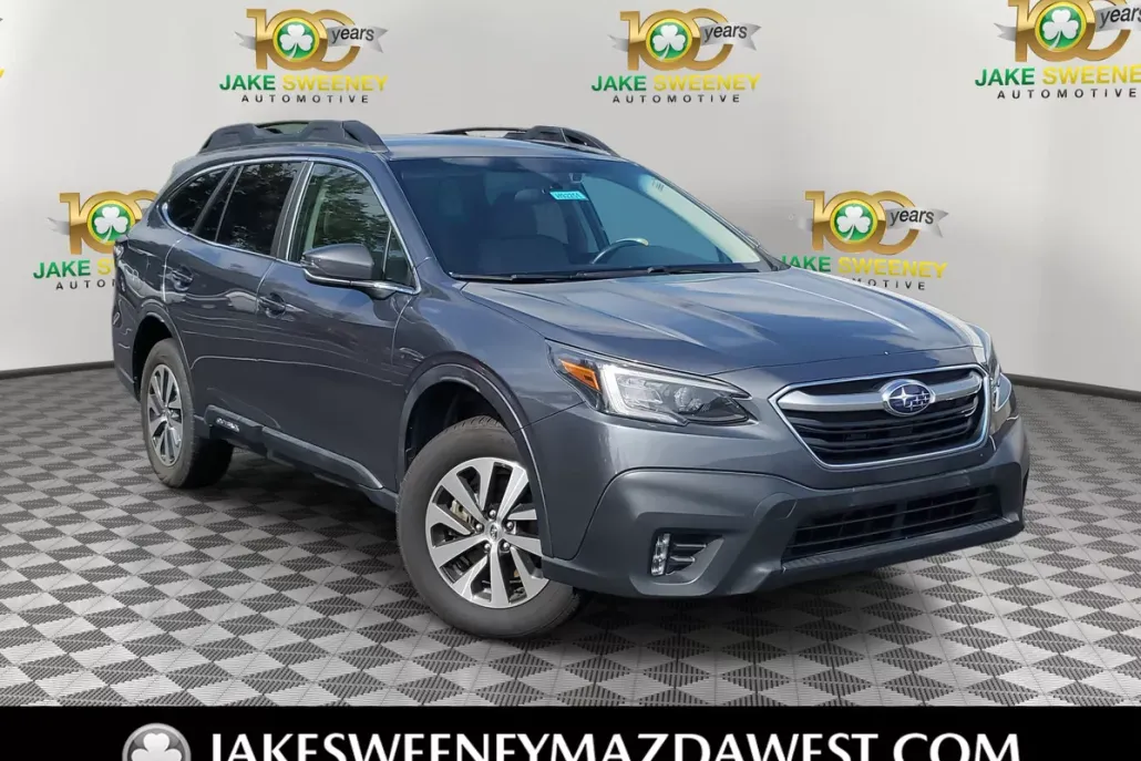 2022 Subaru Outback Premium photo 1