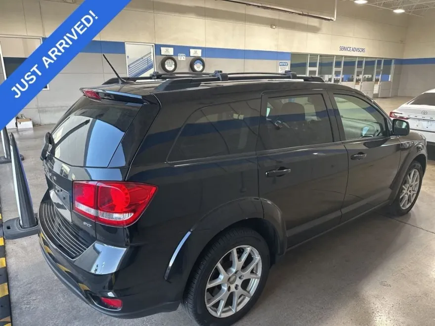 2014 Dodge Journey SXT photo 1