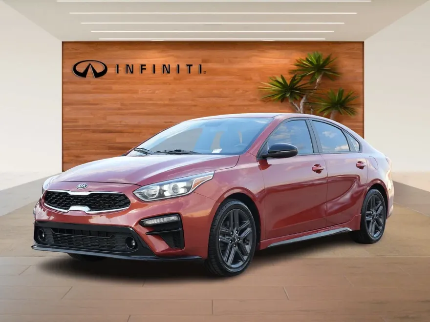 2021 Kia Forte GT-Line photo 1