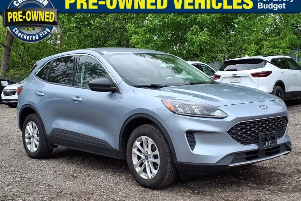2022 Ford Escape SE photo 1