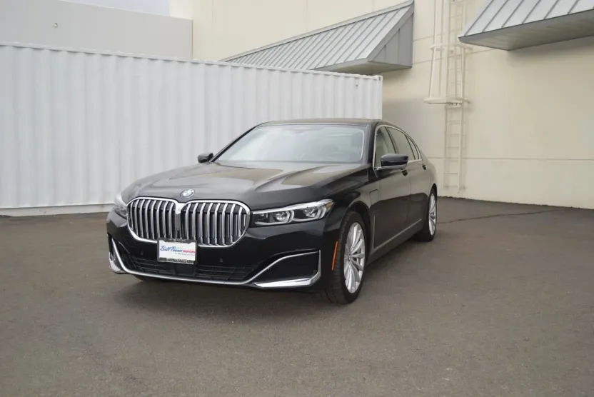 2020 Bmw 745e xDrive Sedan photo 1