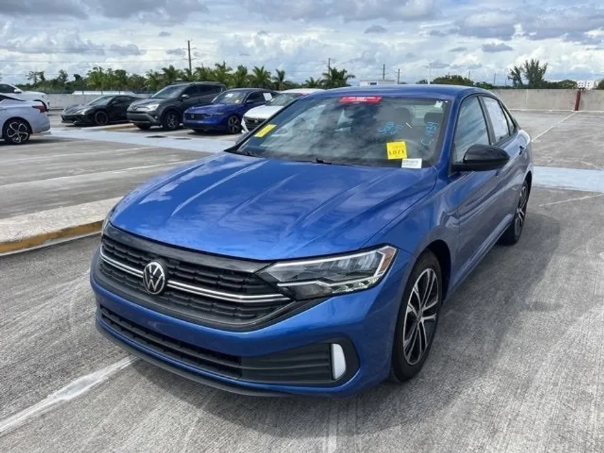2024 Volkswagen Jetta 1.5T Sport photo 1