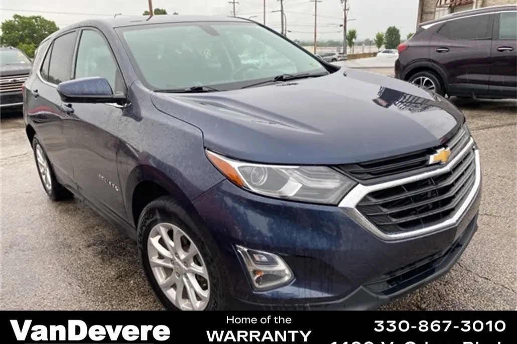 2018 Chevrolet Equinox LT photo 1