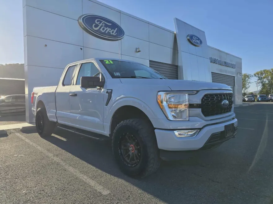 2021 Ford F-150 XL photo 1