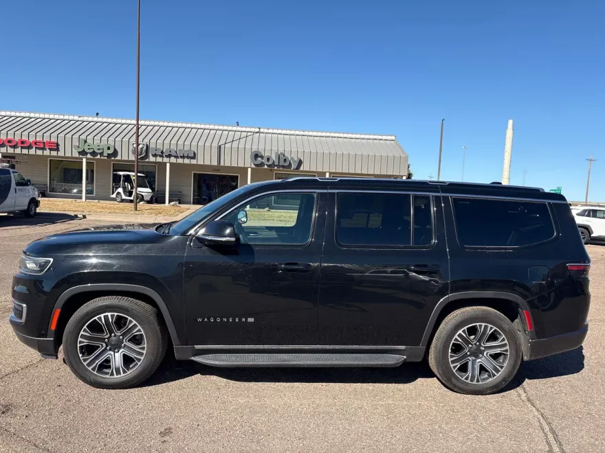 2022 Jeep Wagoneer Series III photo 1