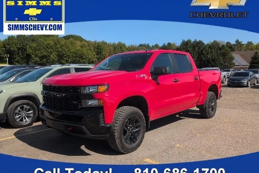 2019 Chevrolet Silverado 1500 Custom Trail Boss photo 1