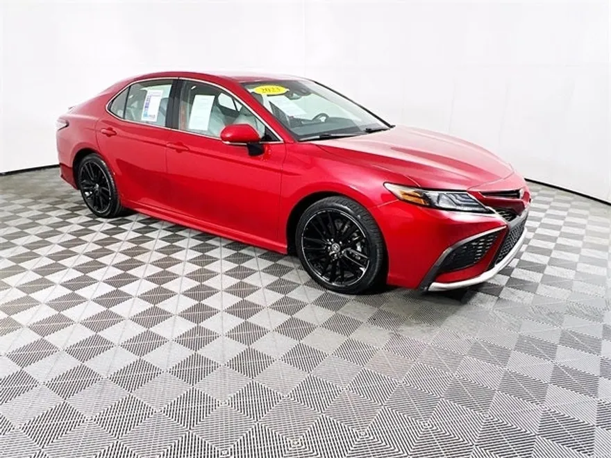 2023 Toyota Camry XSE photo 1