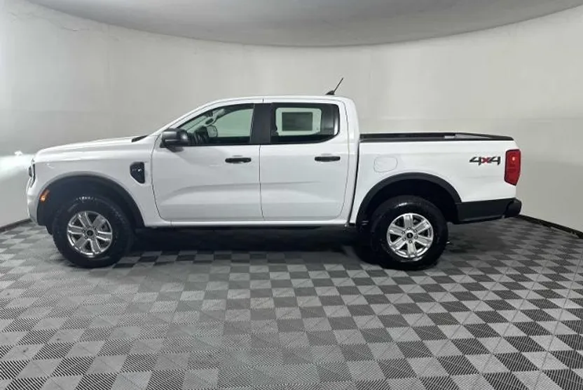 2025 Ford Ranger XL photo 1