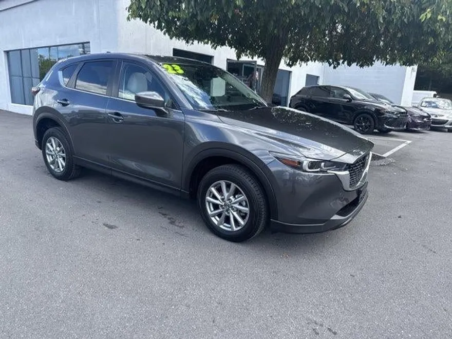 2023 Mazda CX-5 2.5 S Preferred photo 1