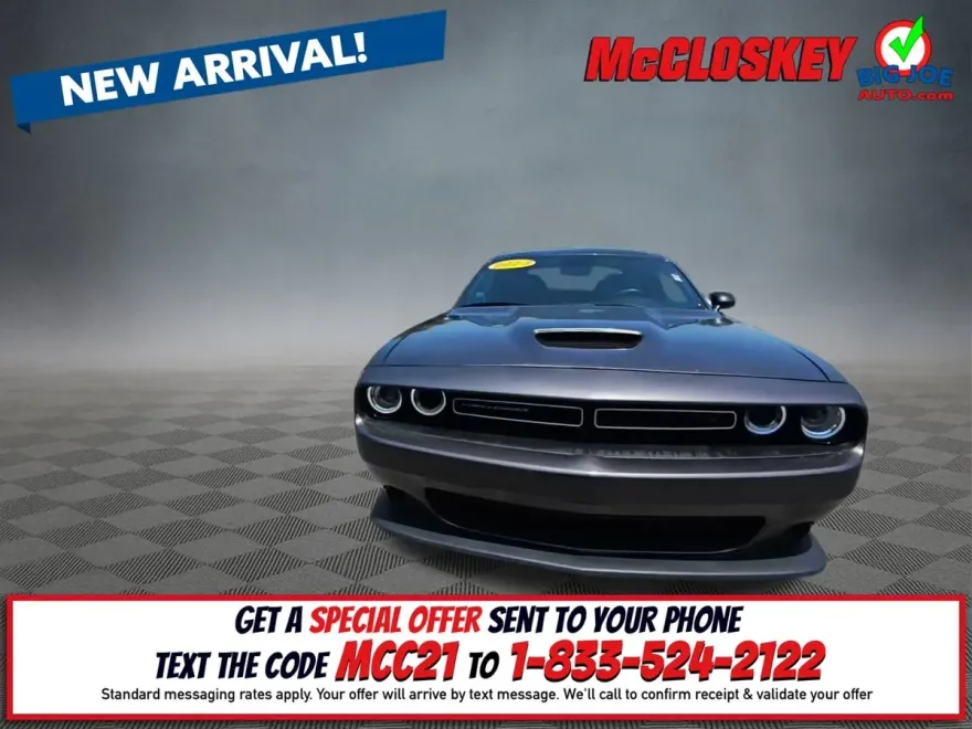 2023 Dodge Challenger R/T photo 1