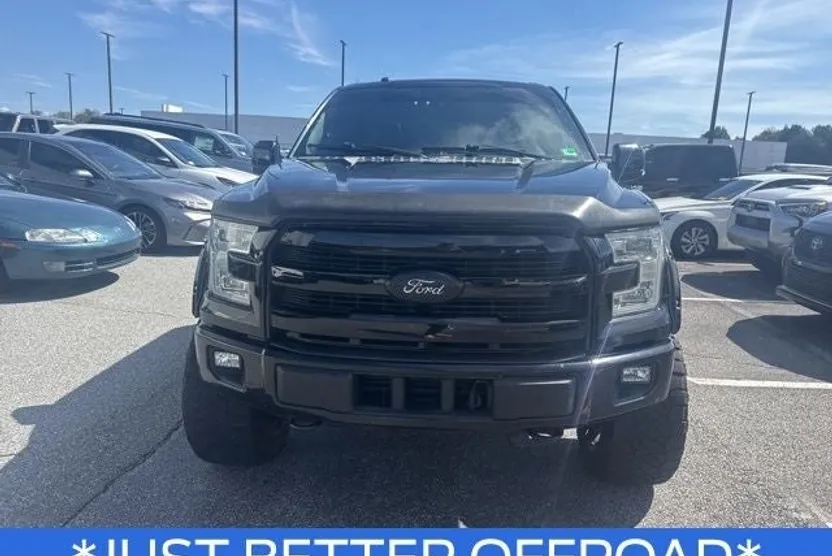2016 Ford F-150 Lariat photo 1