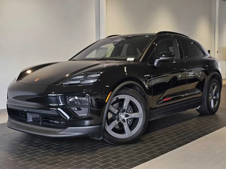 2024 Porsche Macan Electric 4 photo 1