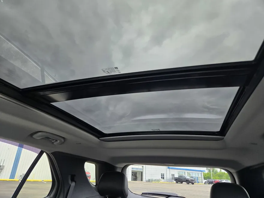 2021 Chevrolet Equinox Premier photo 1