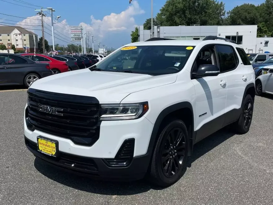 2023 Gmc Acadia SLE photo 1
