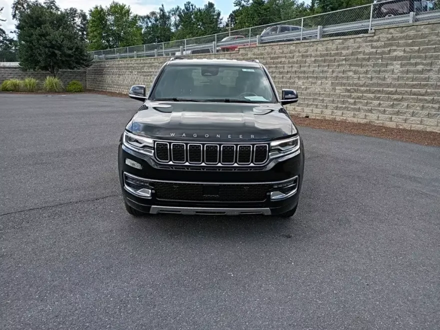 2022 Jeep Wagoneer Series III photo 1