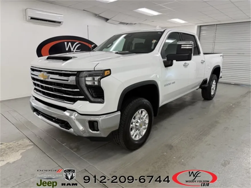 2024 Chevrolet Silverado 2500HD LTZ photo 1