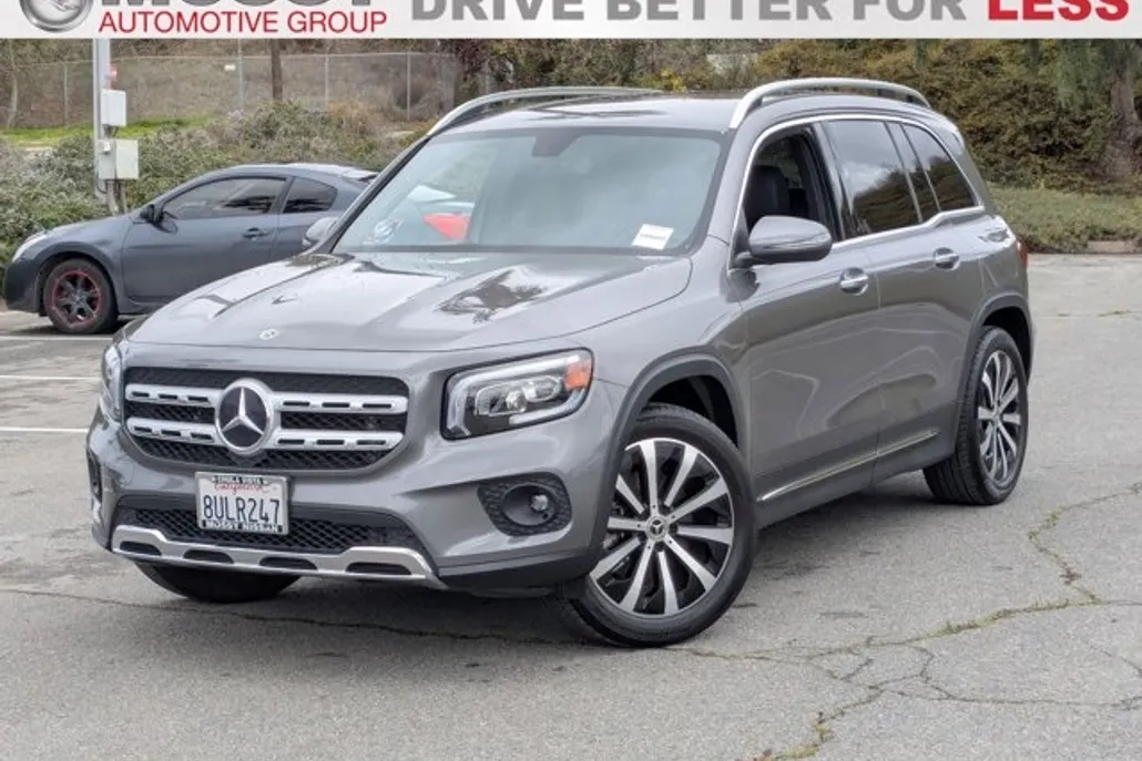2021 Mercedes Benz GLC 300 photo 1