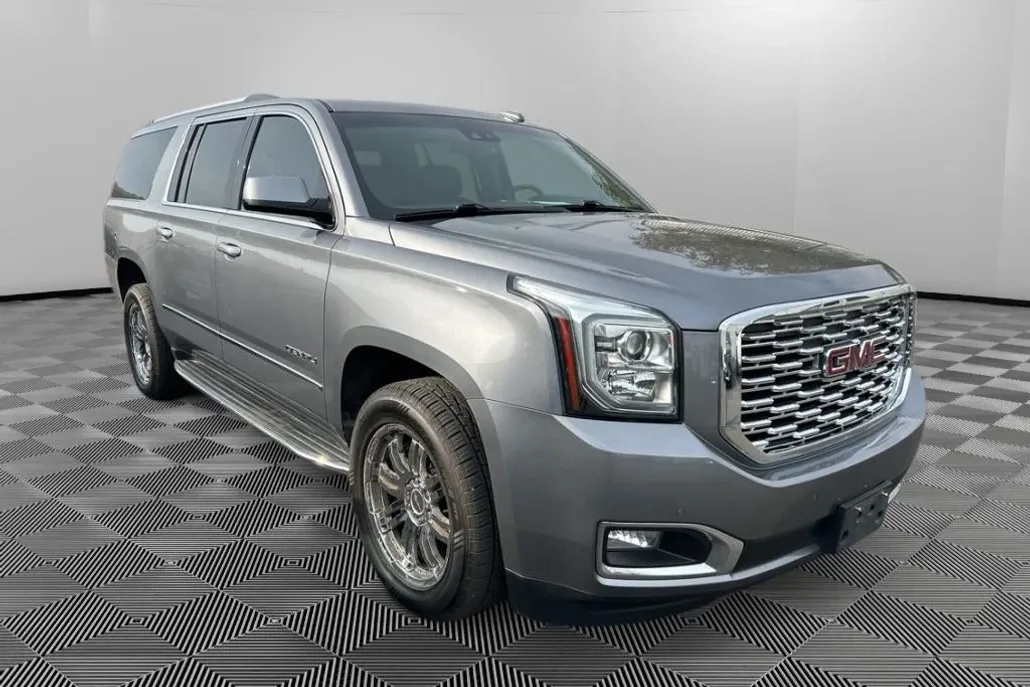 2019 Gmc Yukon XL Denali photo 1