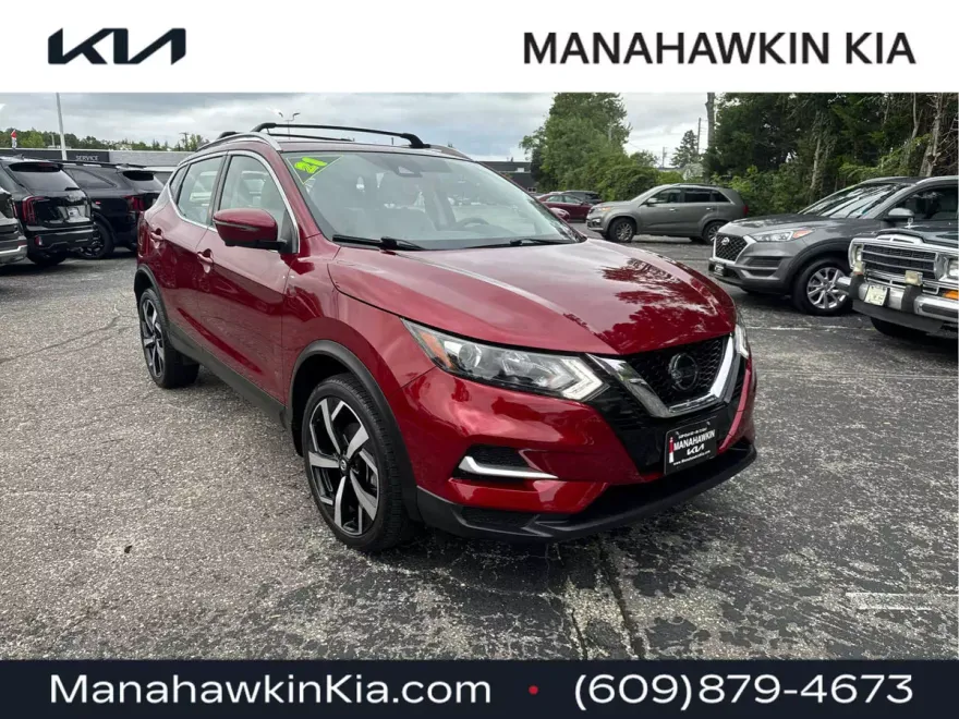 2021 Nissan Rogue Sport SL photo 1