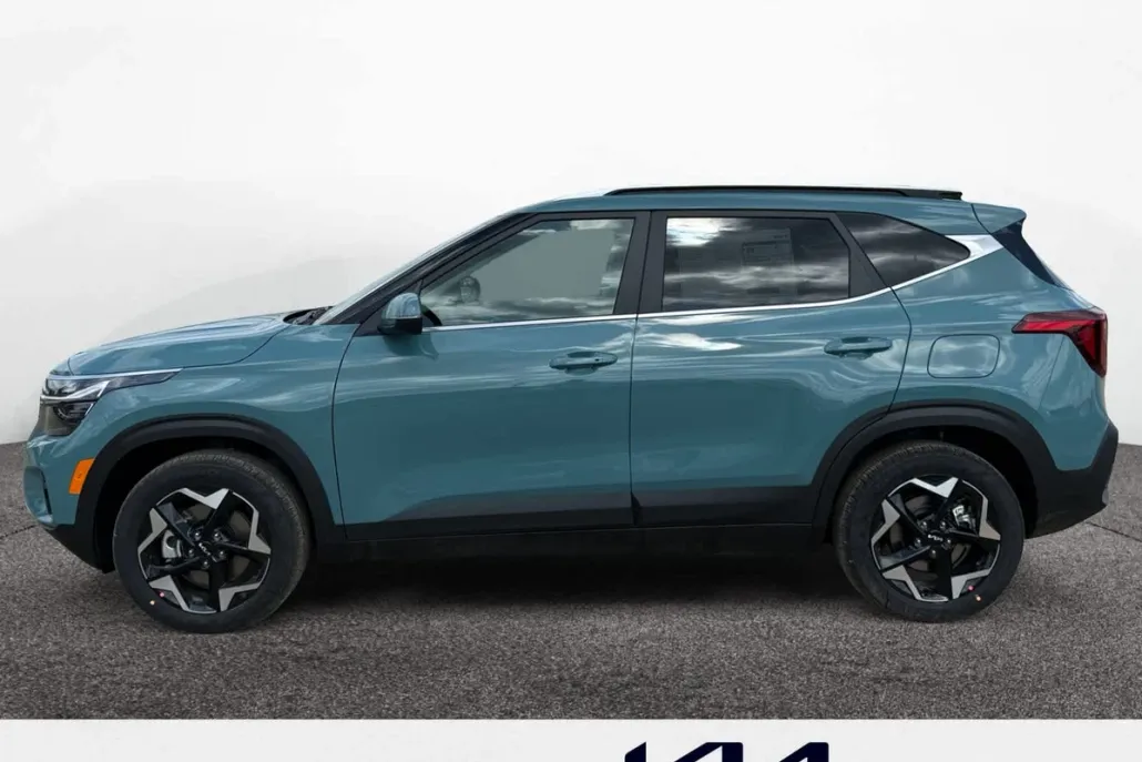 2026 Kia Seltos EX photo 1