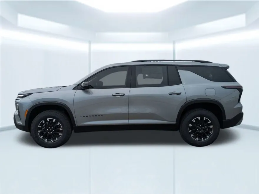 2026 Chevrolet Traverse Z71 photo 1