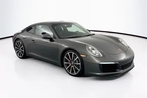 2018 Porsche 911 4S 4 GTS photo 2
