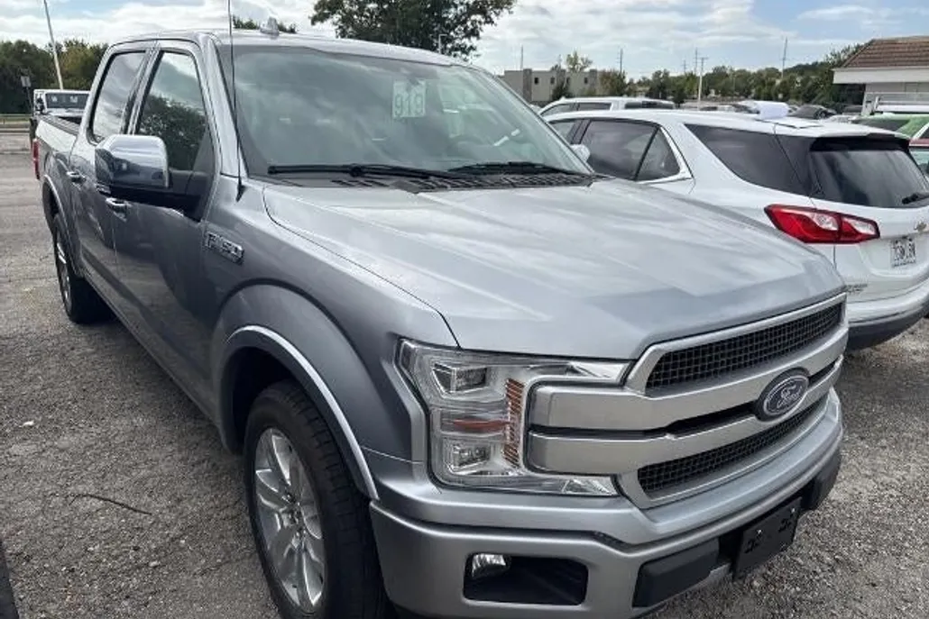 2020 Ford F-150 Platinum photo 1