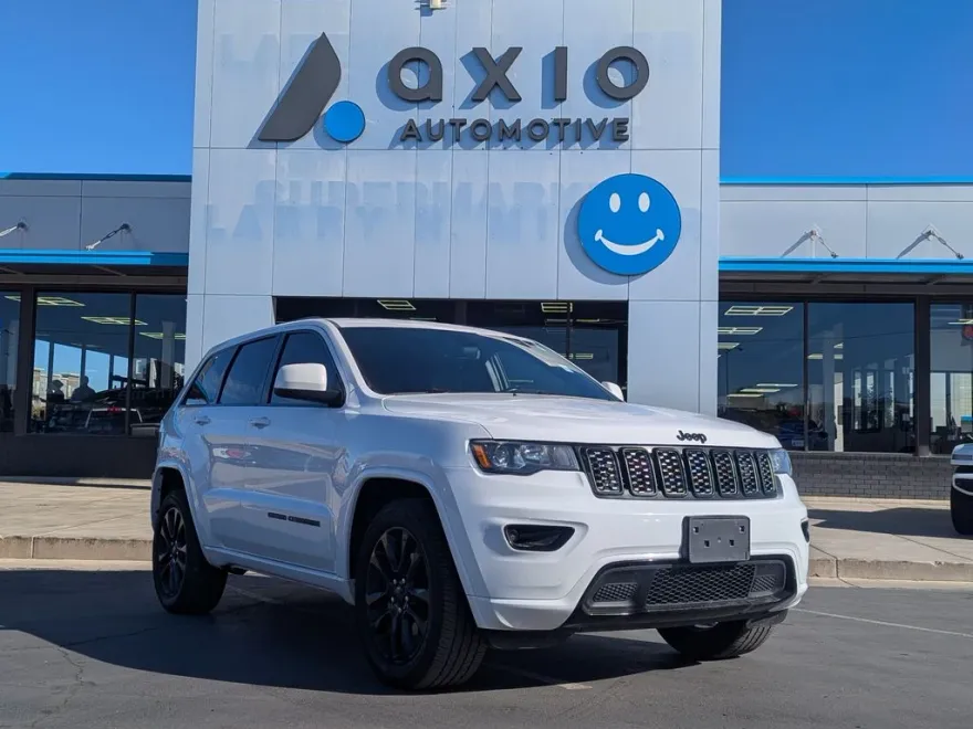 2020 Jeep Grand Cherokee Altitude photo 1