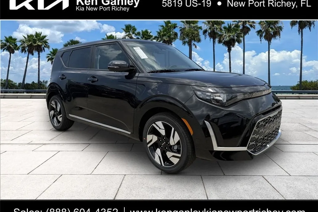 2025 Kia Soul GT-Line photo 1