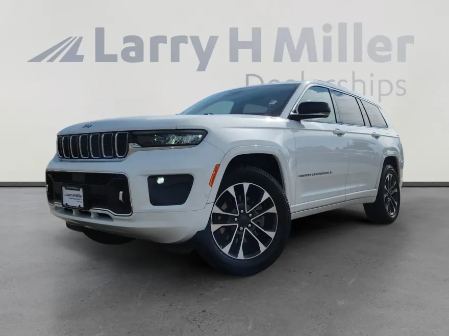 2021 Jeep Grand Cherokee Overland photo 1